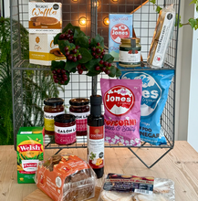 Load image into Gallery viewer, Large Christmas Hamper